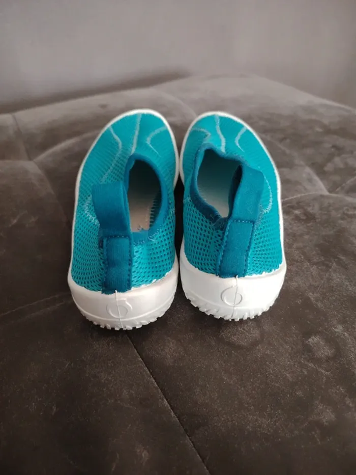 Chaussures aquatiques pour aller dans l'eau - photo numéro 4