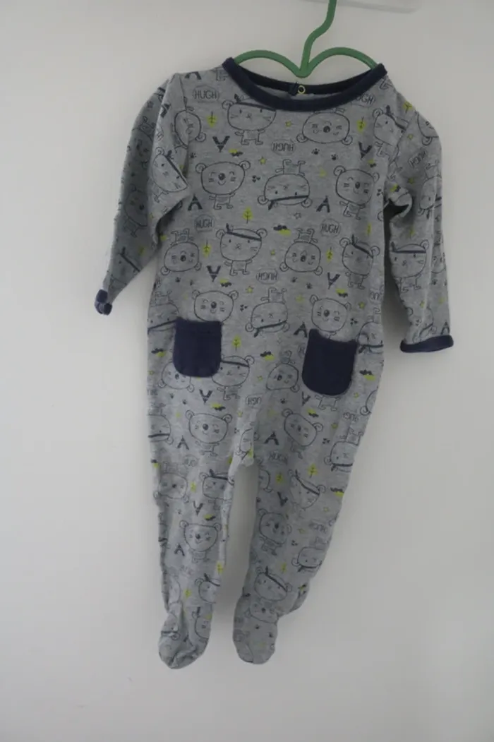 Lot pyjamas automne garçon 18 mois - photo numéro 4