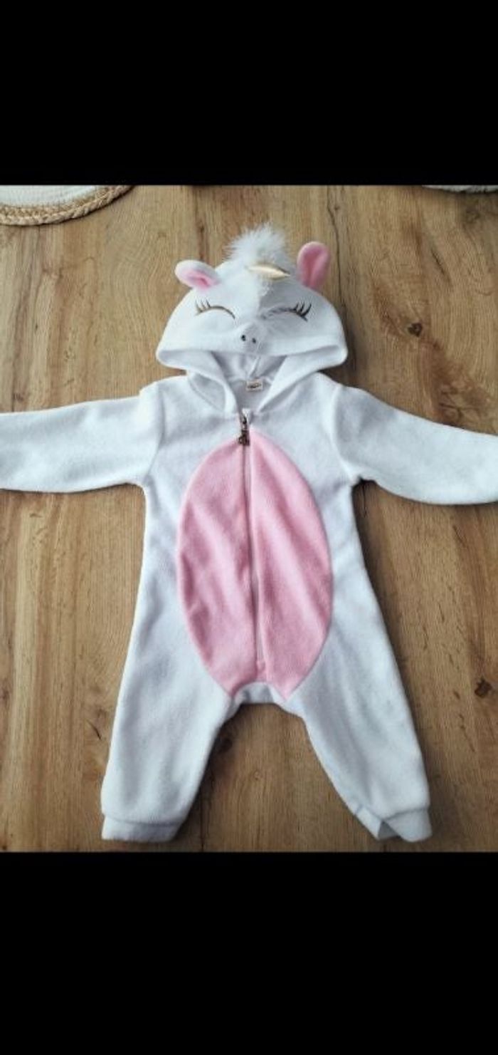 Combinaison pilou licorne