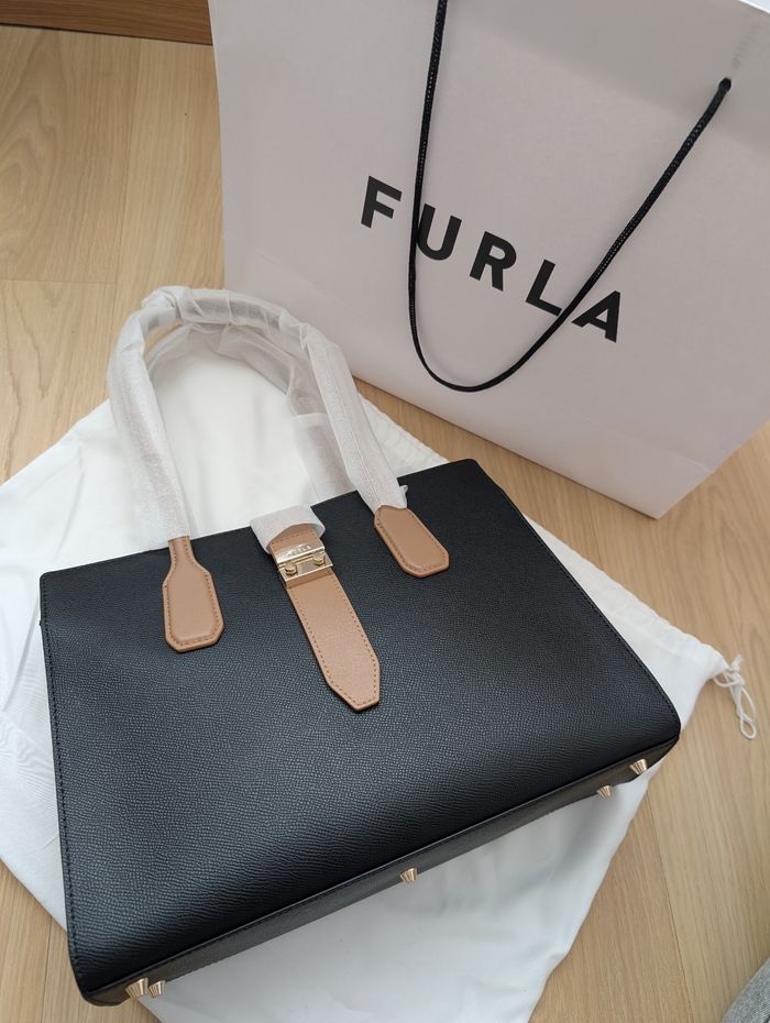 Sac a main Furla Metro M Tote - totalement neuf - photo numéro 5