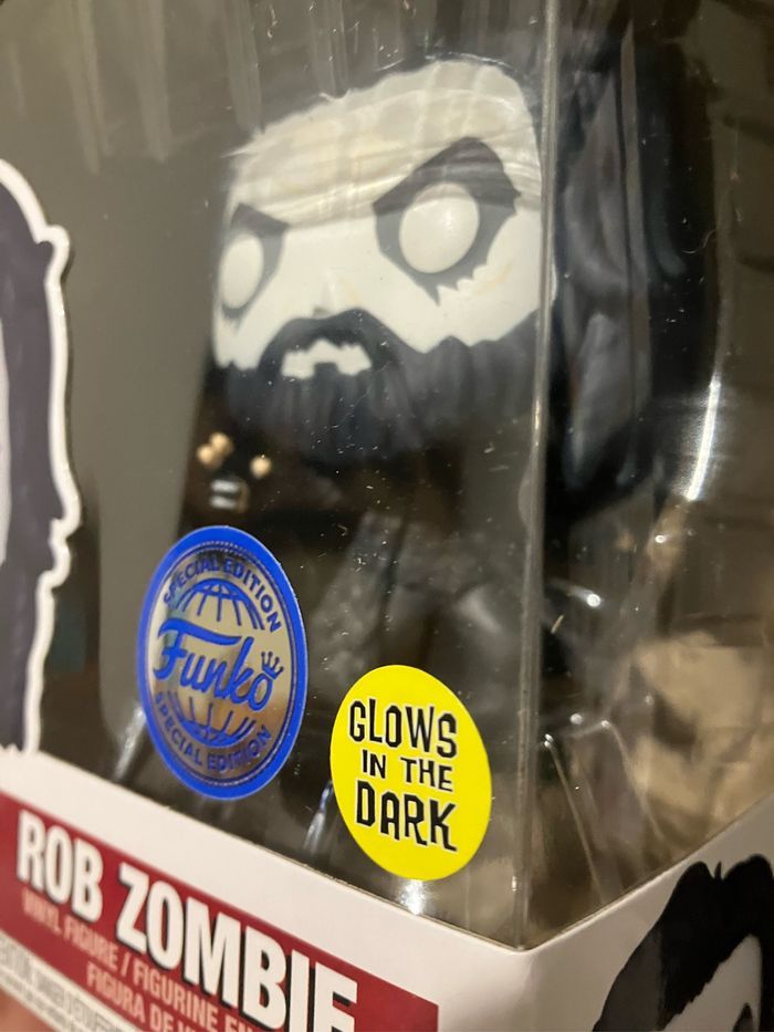 Funko Pop Rob Zombie 337 - GITD - special edition Funko - photo numéro 2