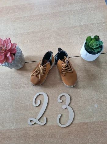 Chaussure bébé 🚼 23