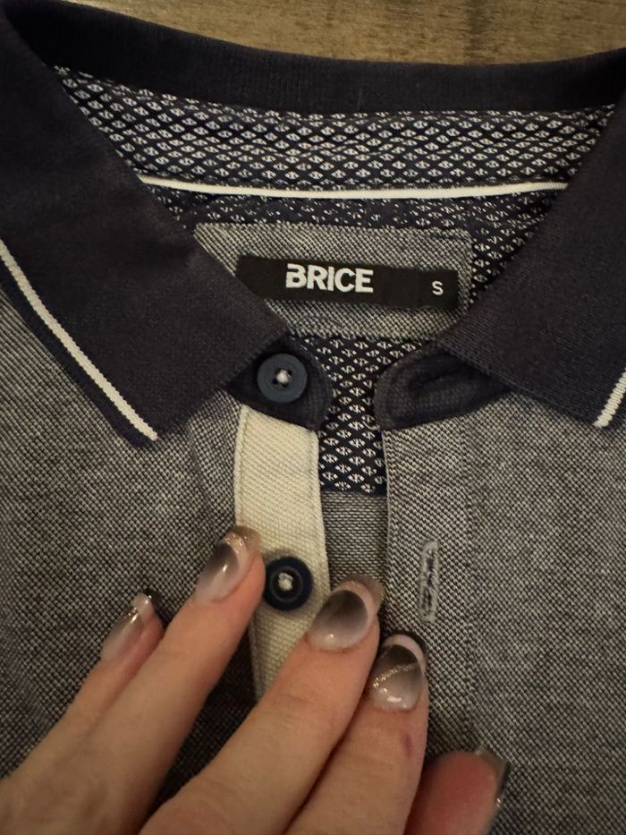 Polos - photo numéro 2