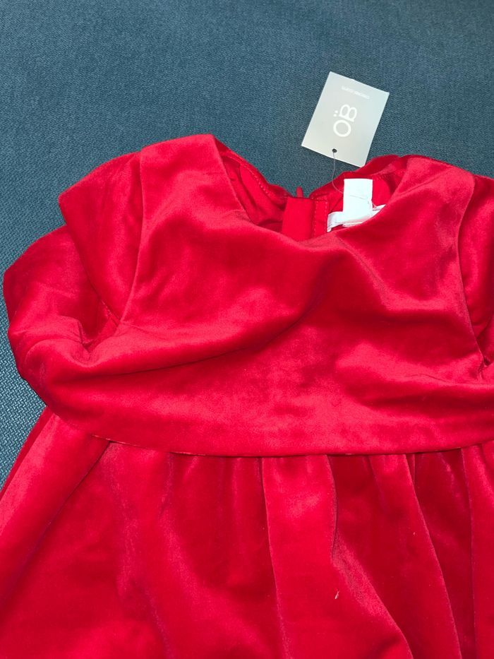 Robe rouge velours - photo numéro 2