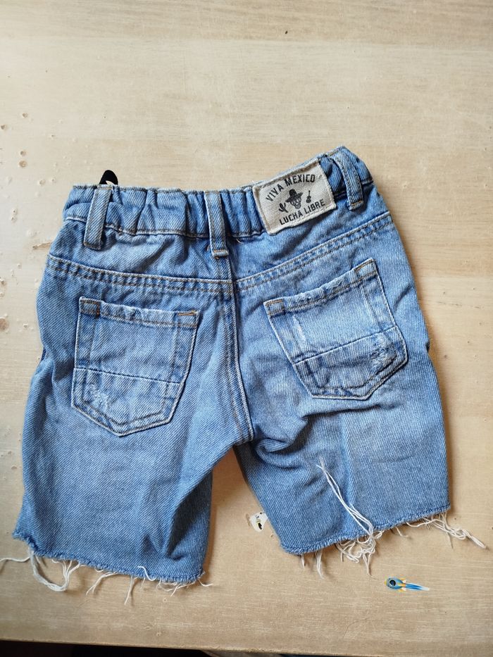 Short jean 3 ans - photo numéro 2