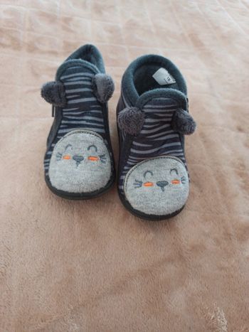 Chaussons a zip