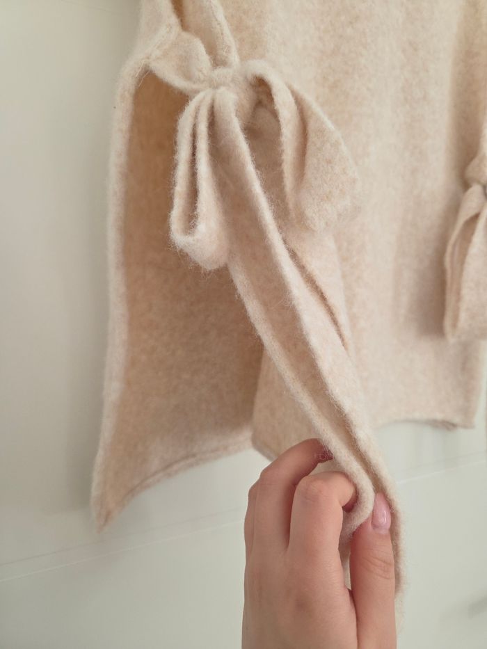 Pull sans manche In April 1986 beige - photo numéro 4