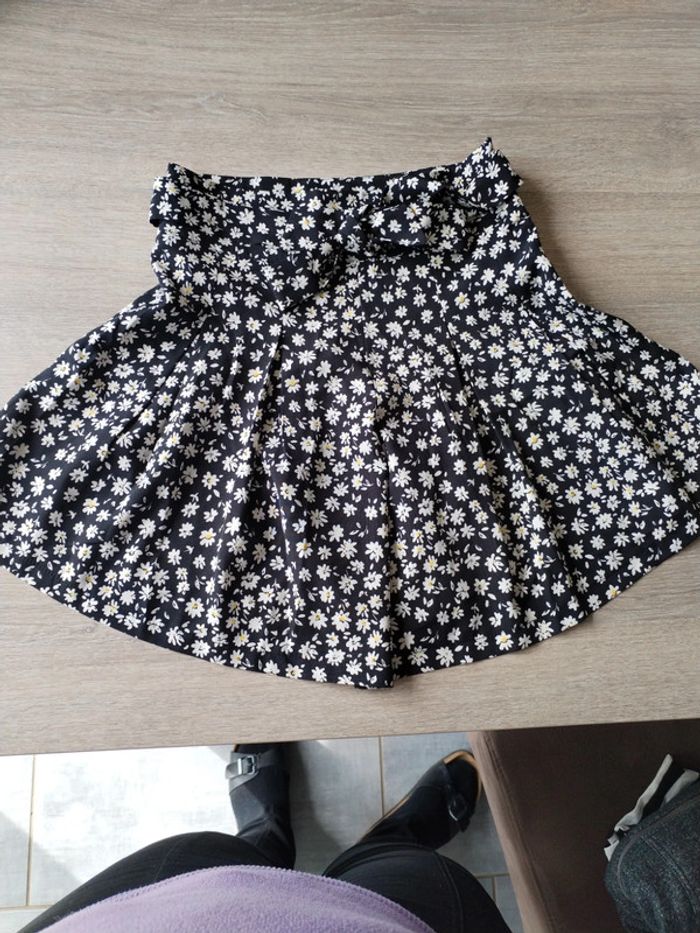 Jupe fleurie taille s