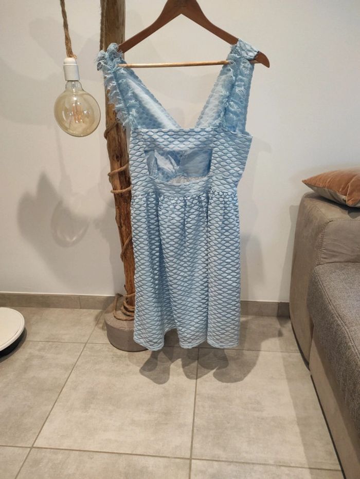 Robe de cérémonie - photo numéro 2
