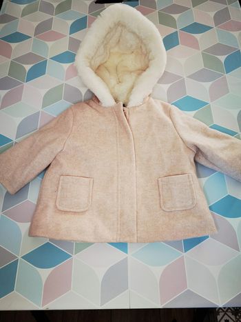 D3890 - manteau fille 6 mois