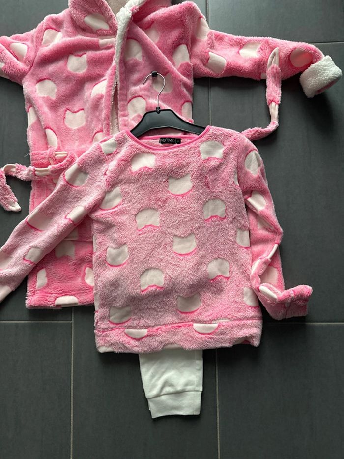 Ensemble 3 pièces pyjama et peignoir 8 ans