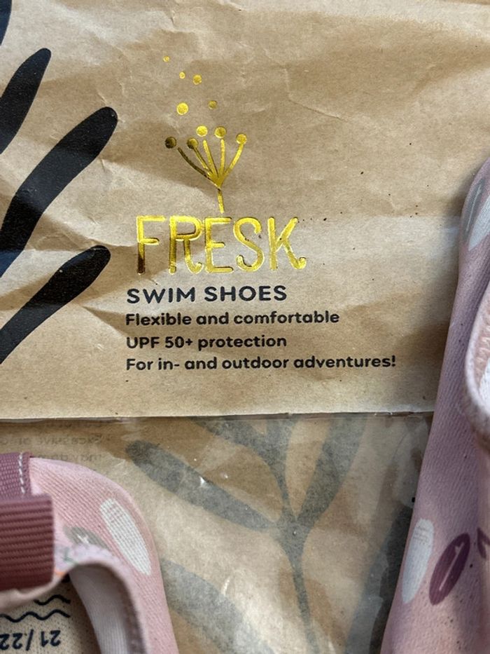 Chaussure pour piscines bebe fille - photo numéro 2