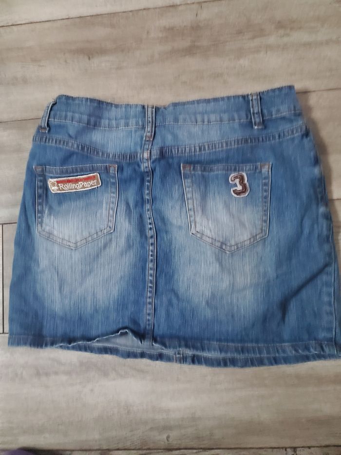 Mini jupe en jean taille 40 - photo numéro 2