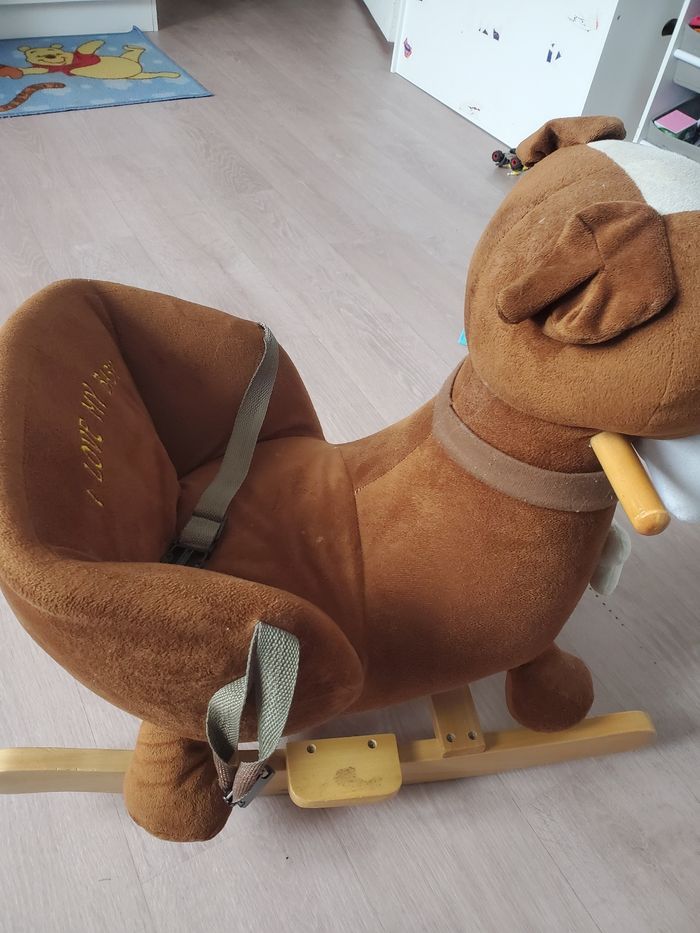 Chien à bascule - photo numéro 3