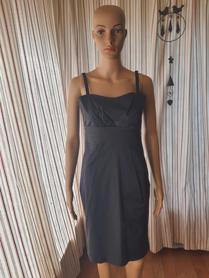 Jolie Robe grise à bretelles Tenax taille 44 - photo numéro 2