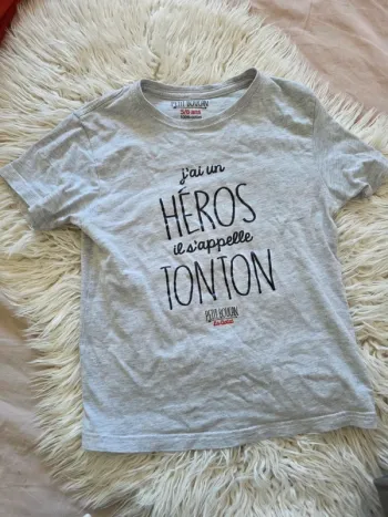 T shirt