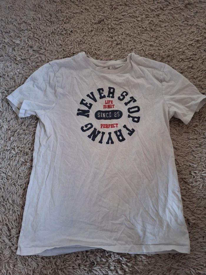 T shirt garçon 14 ans / xs kiabi