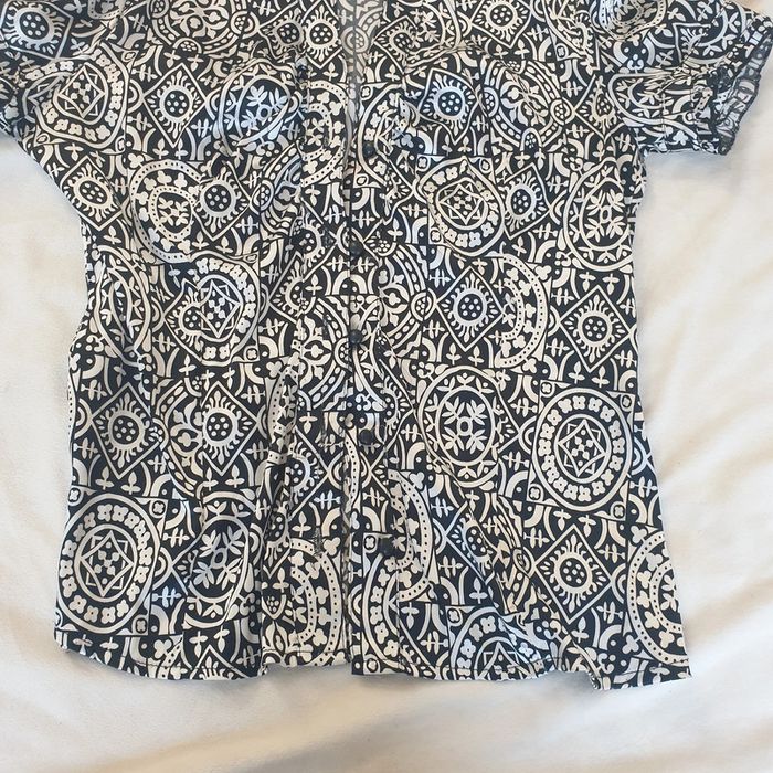 1 chemisette femme manche courte noir et blanche à motif géométrique, marque Astuces taille 1 - photo numéro 2