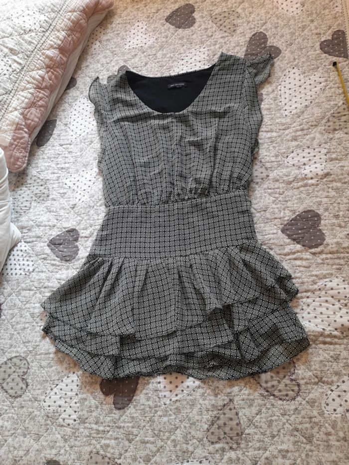 Robe MNG