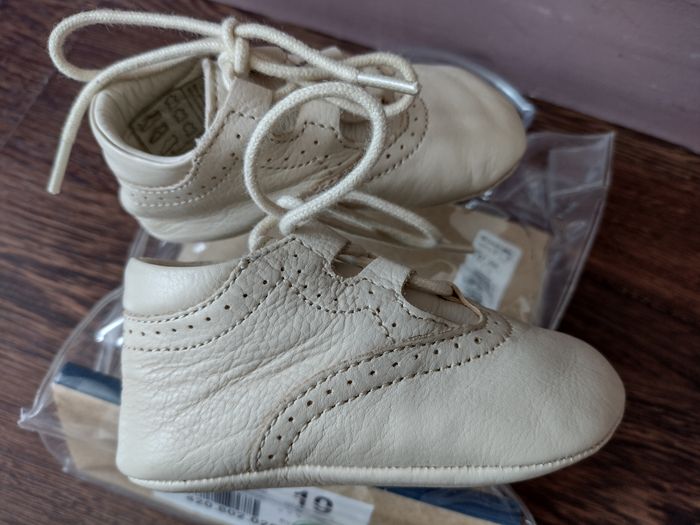 Chaussures Bébé en cuir - photo numéro 2