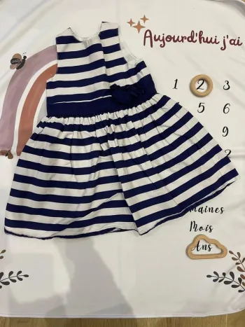 Robe bébé fille blanche & rayée - Taille 2 ans