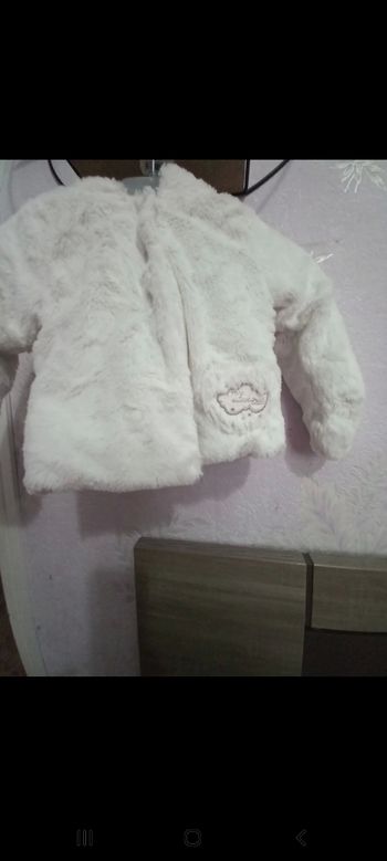 Blouson en fausse fourrure