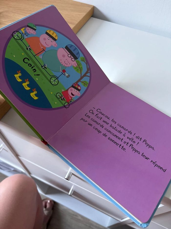 Livre peppa pig fait du vélo - photo numéro 3