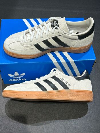 adidas originals Handball spezial  taille：43