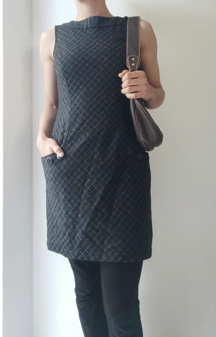 Robe Esprit grise à carreaux sans manches laine cintrée style vintage 38 parfait état