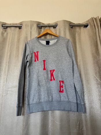 Pull Nike