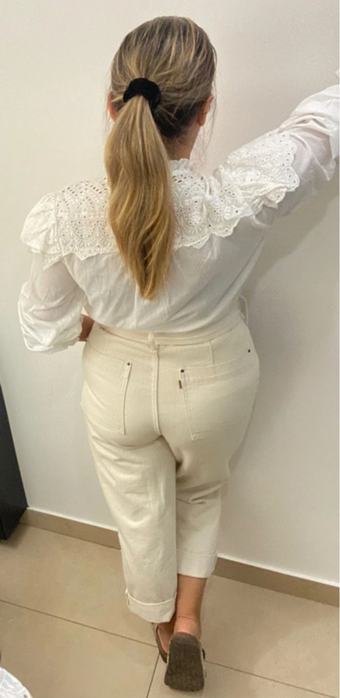 Chemise blanche avec broderie et volant Taille L - photo numéro 7