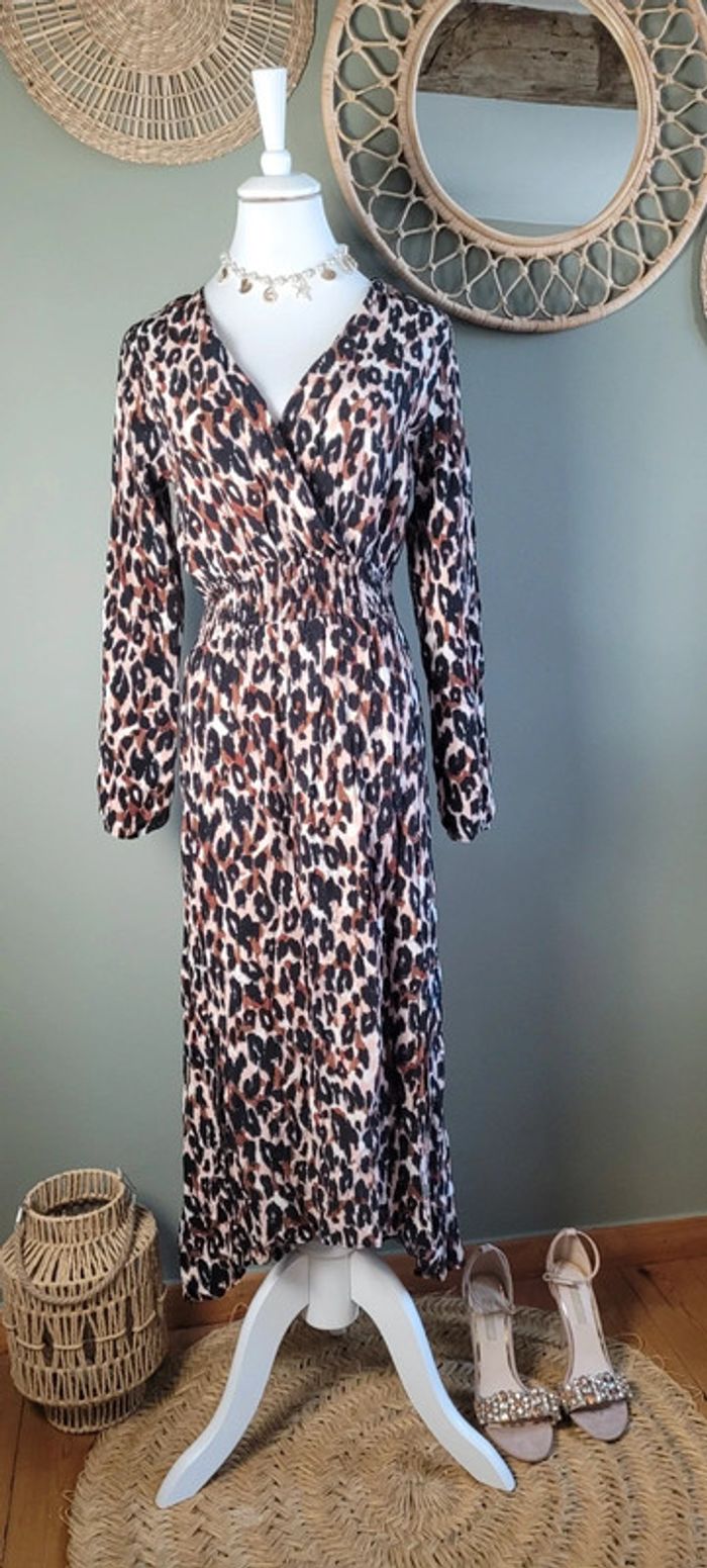 Magnifique robe longue Seven Sister Taille M - photo numéro 2