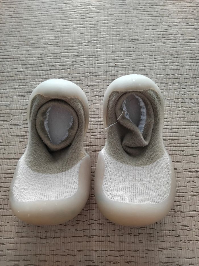 Chaussons souples 18/20 *