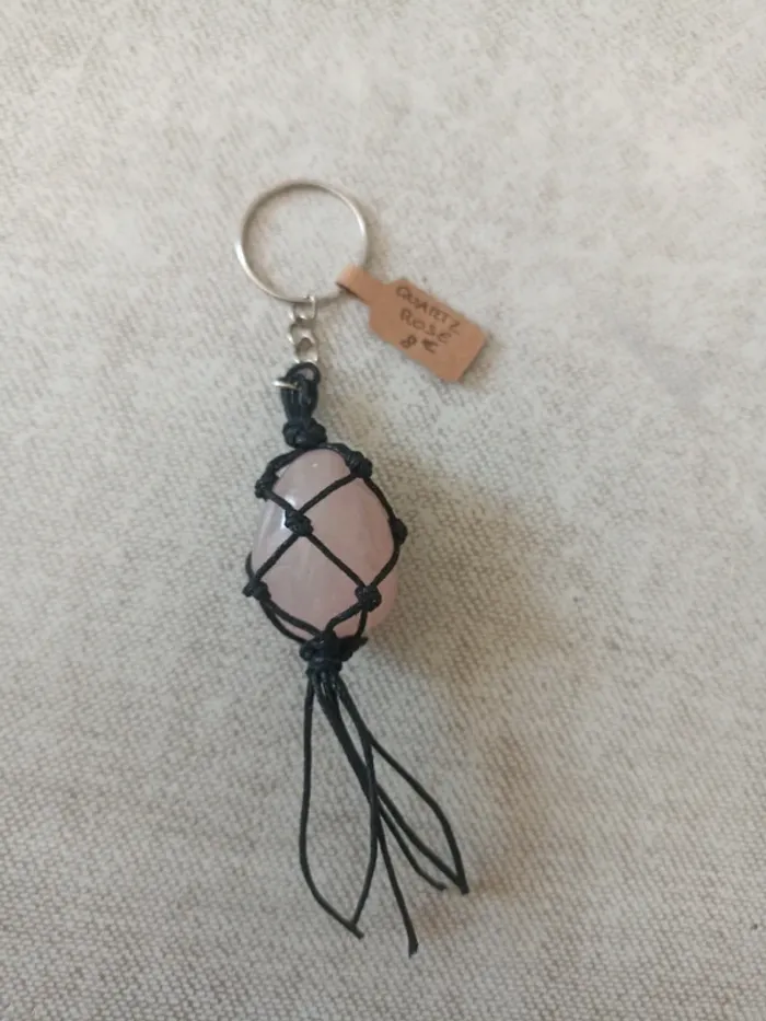 Porte clé Quartz rose pierre naturelle