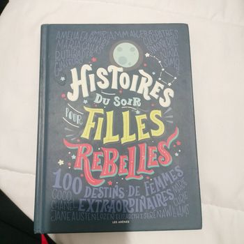 Livre histoire du soir pour filles rebelles