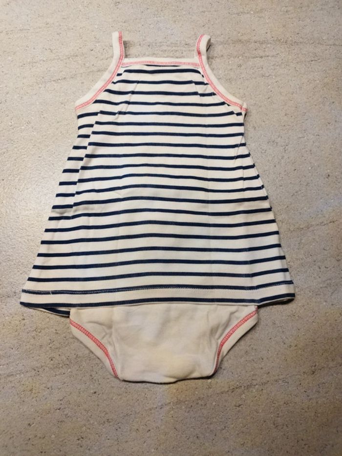 Robe et body intégré - photo numéro 4
