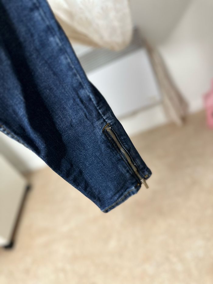 Jean bleu - photo numéro 3