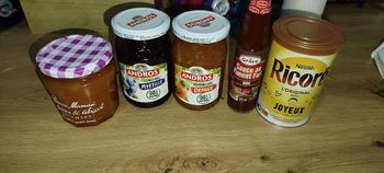Lots confitures + Sauce piment fort + Ricoré