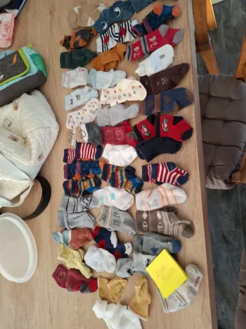30 paires de chaussettes 15/16