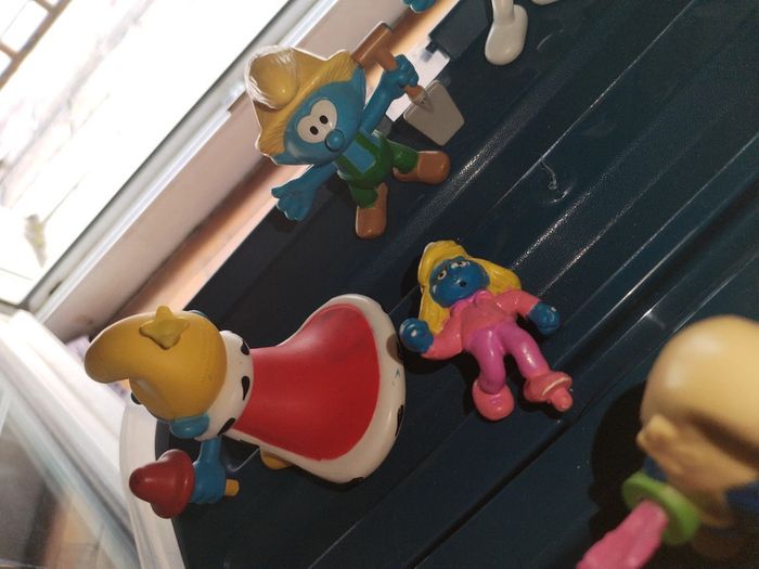 Lot de 10 petites figurines de schtroumpfs - photo numéro 11