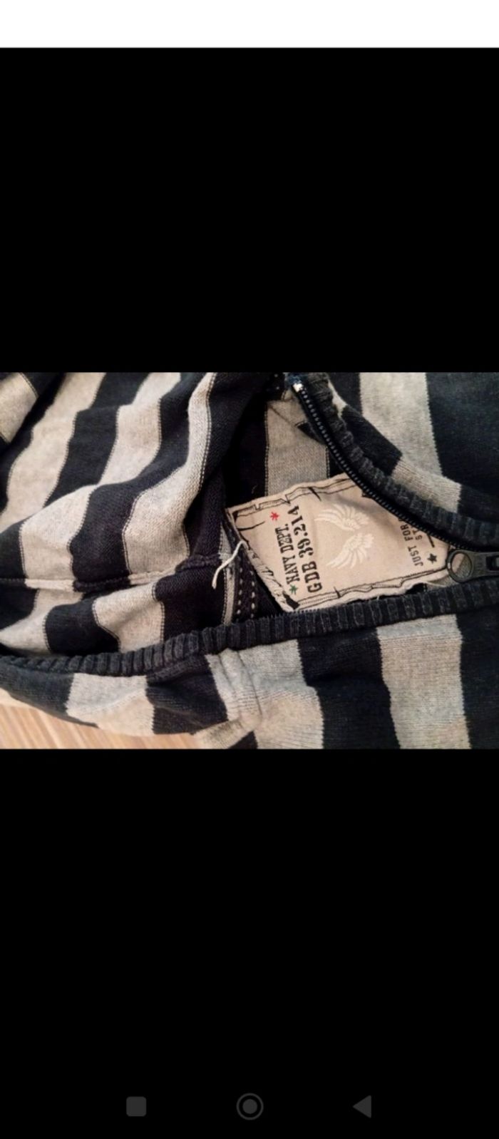 Pull garçon - photo numéro 2
