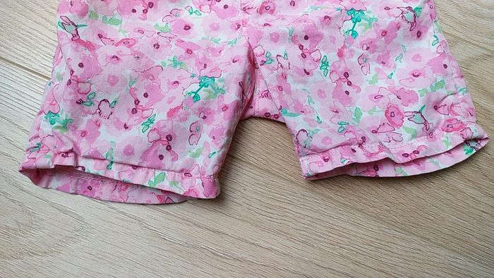 Short été rose fleurs 9/12 mois - photo numéro 5