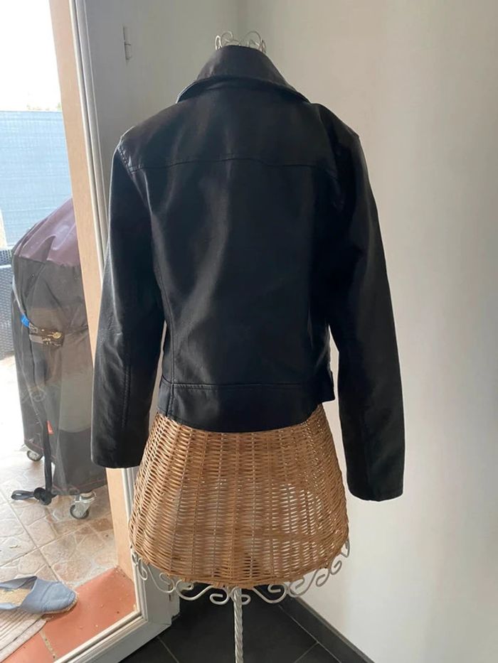 Perfecto noir en simili cuir Primark taille 32 - photo numéro 3