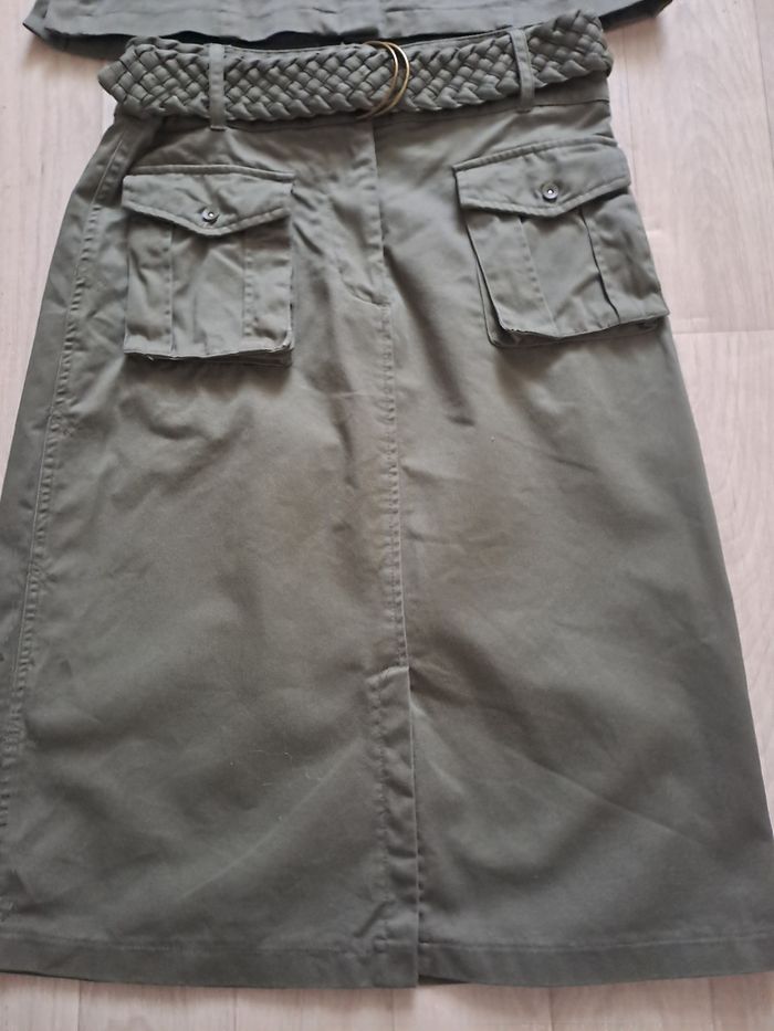 Ensemble veste chemise et jupe - photo numéro 3