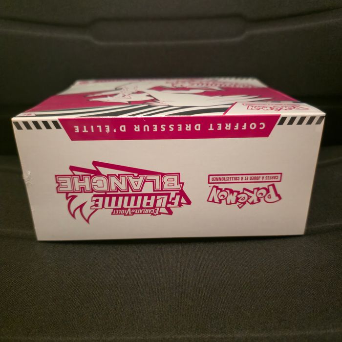 Pokémon ETB EV10.5 Flamme Blanche (Petit Choc) - photo numéro 5