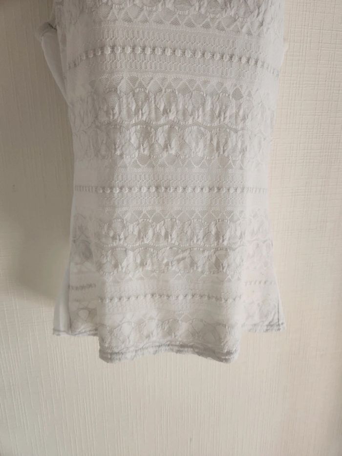 Joli débardeur blanc dentelle à l'avant taille M - photo numéro 6