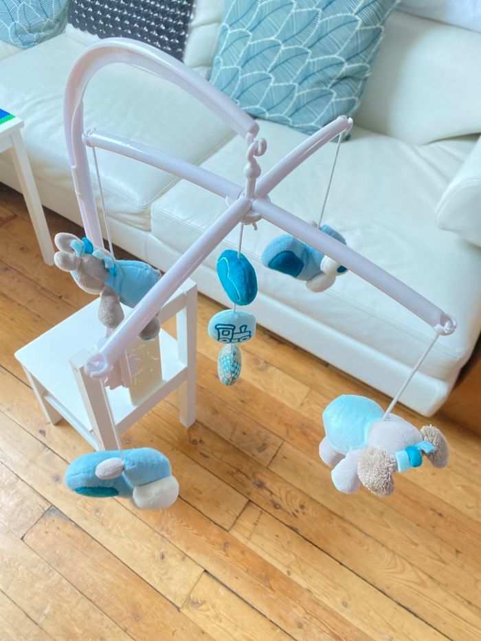 Mobile Gaston et Cyril Nattou