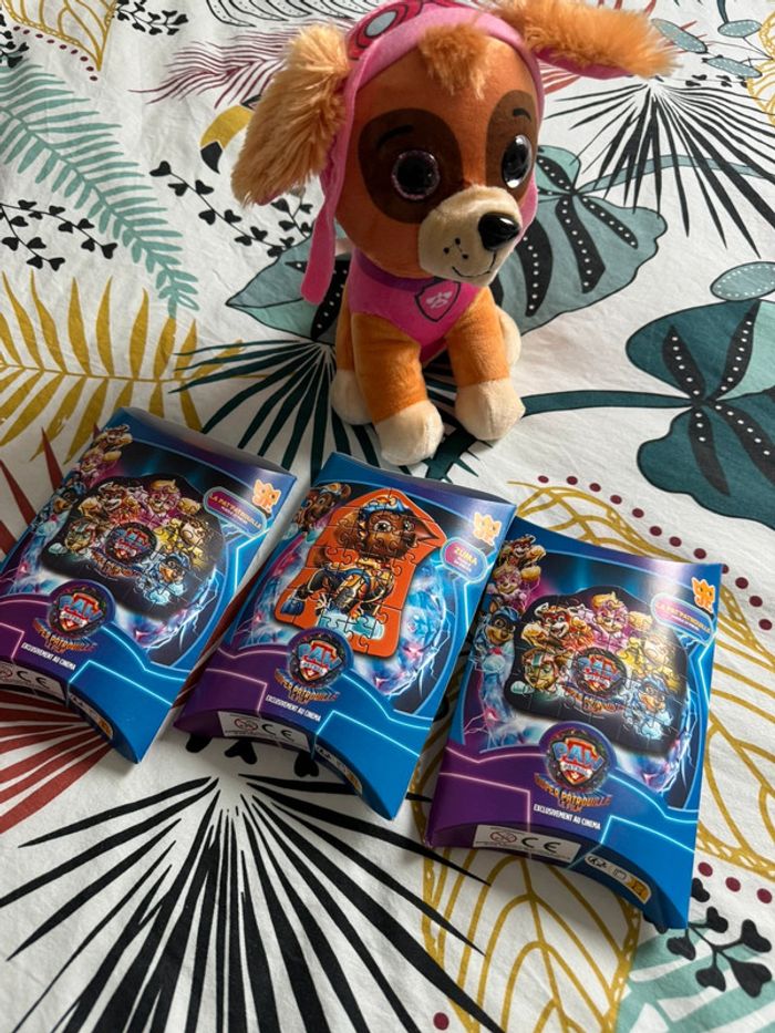 Lot de puzzles et peluche pat patrouille