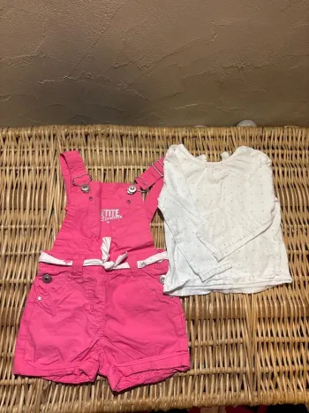 Ensemble fille, 24 mois en très bon état