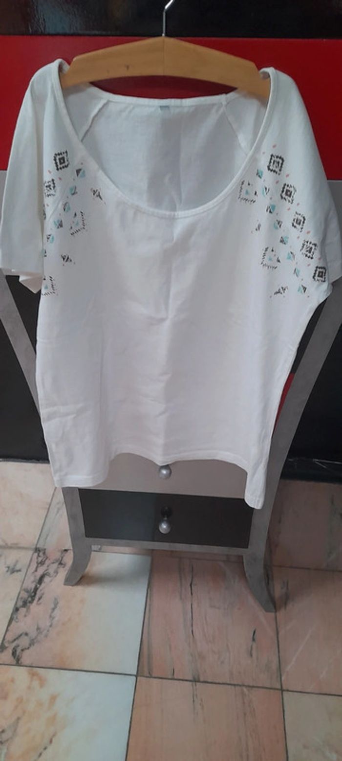 Tee-shirt